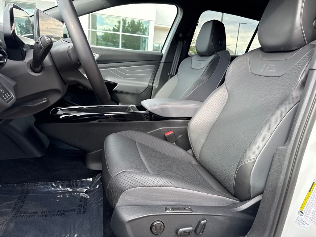 Certified Used 2024 Opal White Volkswagen Pro S image 10