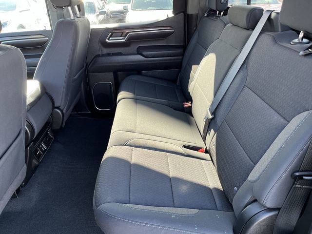 Used 2022 Black Chevrolet LT image 25