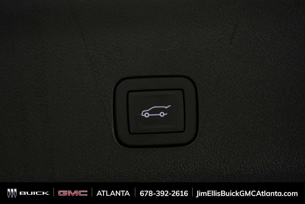 2026 GMC Yukon Denali - Photo 32