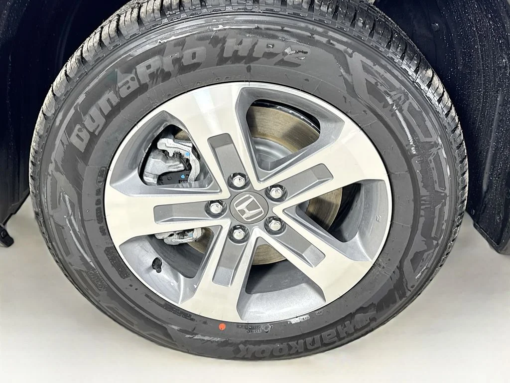 New 2026 Platinum White Pearl Honda EX-L image 12