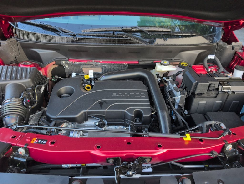 2027 Chevrolet Equinox LT - Photo 13