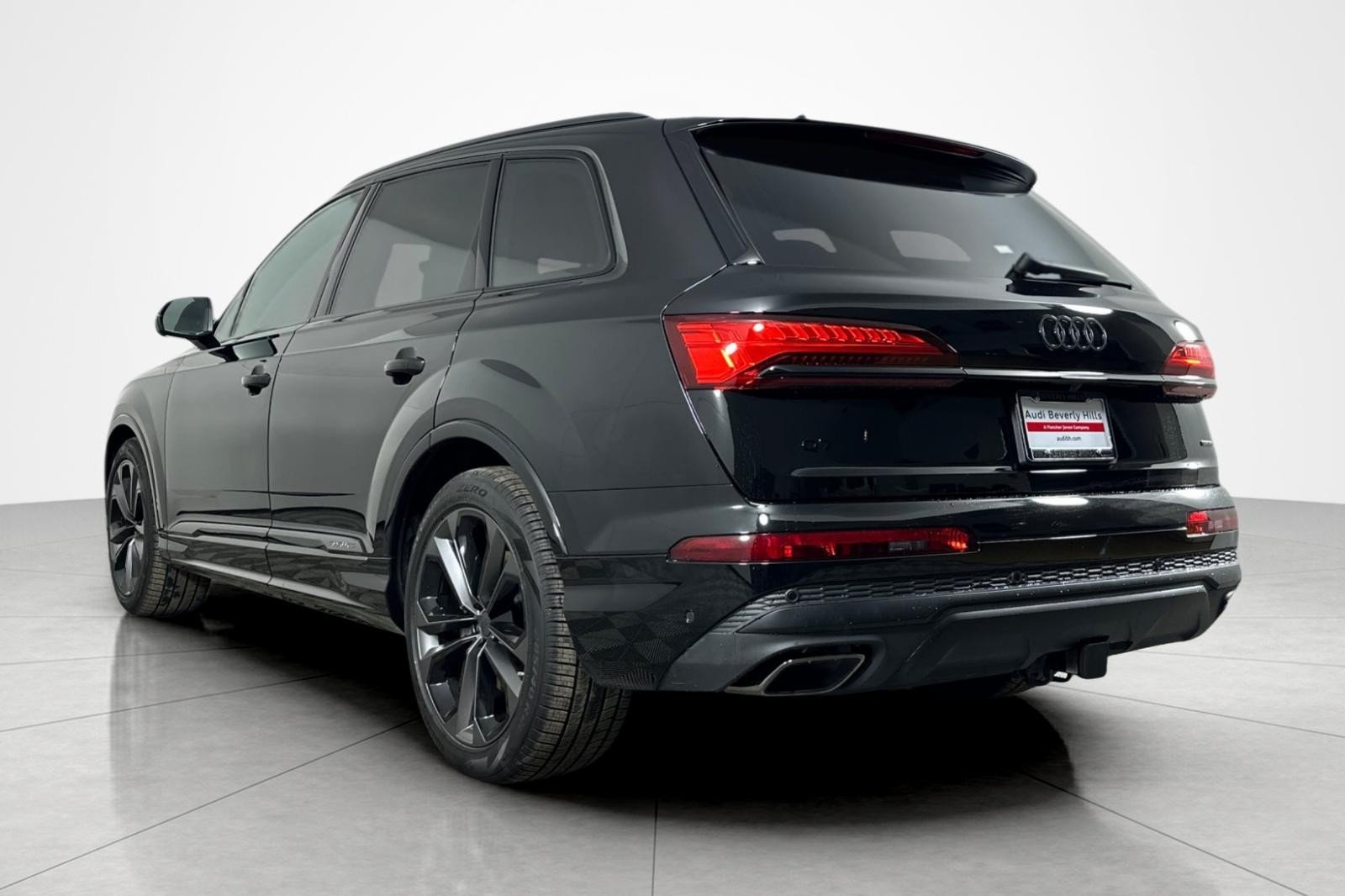 2026 Audi Q7 Premium Plus