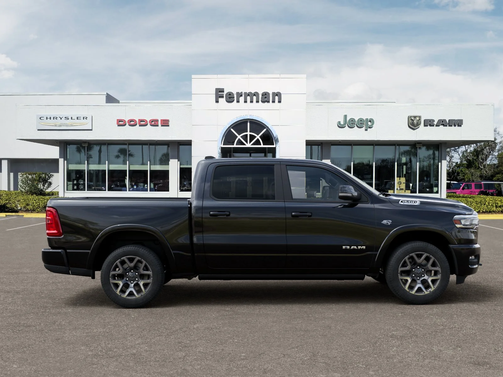 New 2026 Diamond Black Crystal Pearl-Coat Exterior Paint RAM Laramie image 52