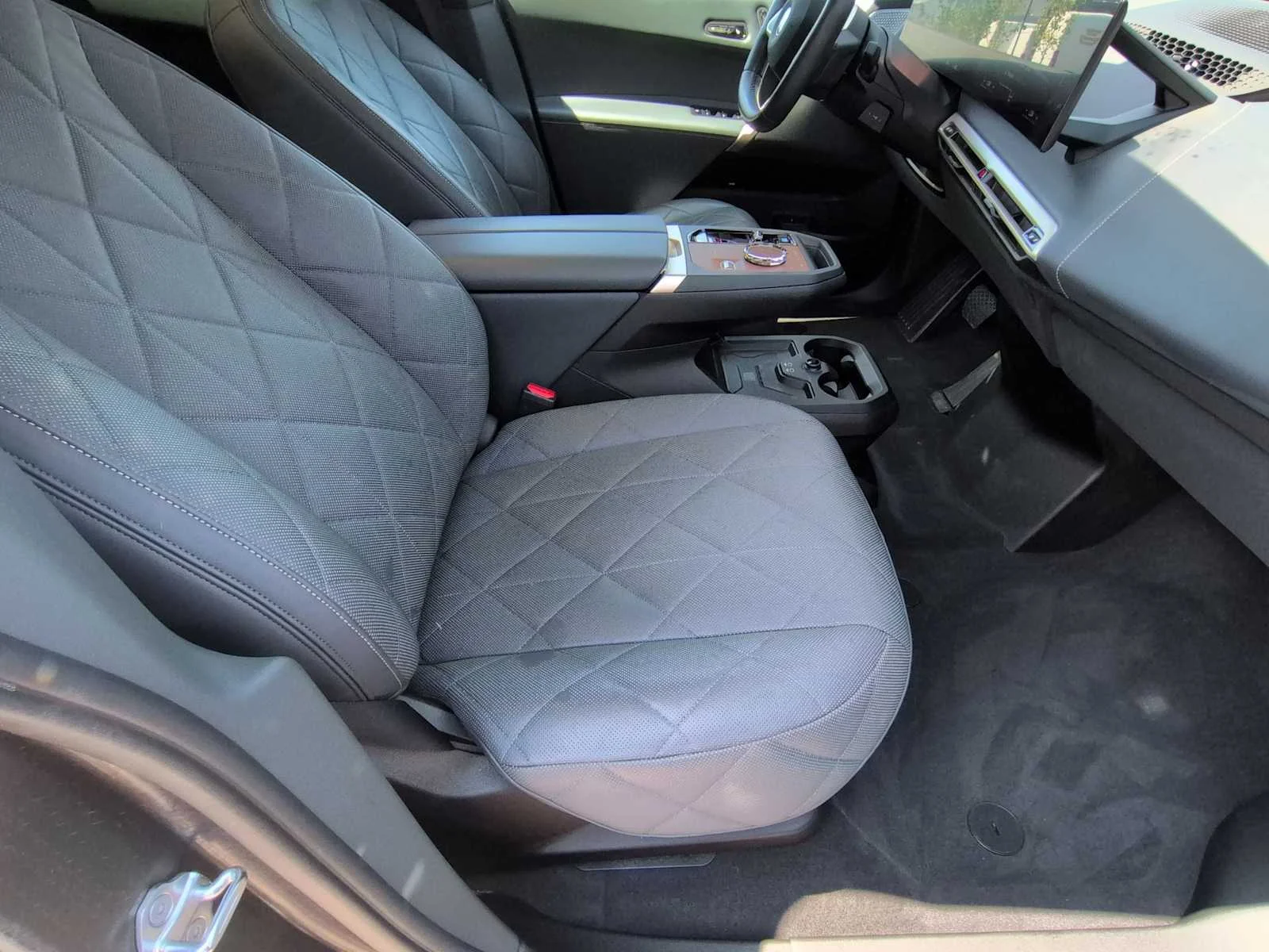 Certified Used 2023 Blue BMW M60 image 22