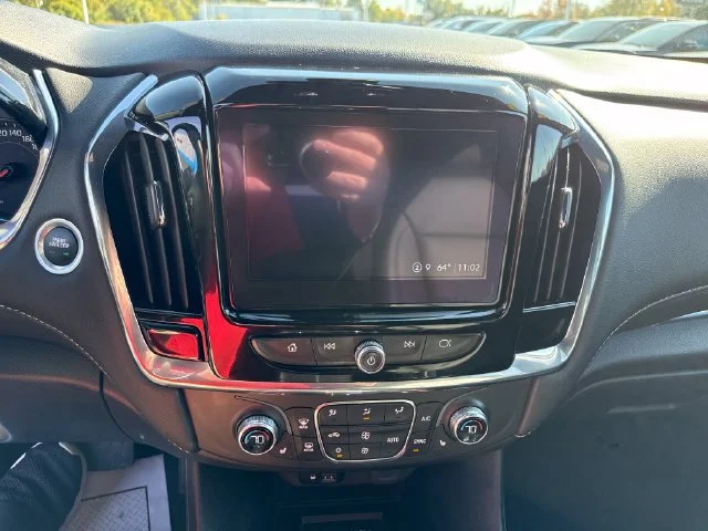 Used 2023 Gray Chevrolet LT Leather image 22