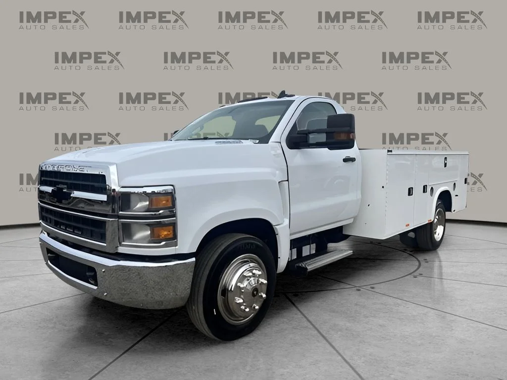 Used 2020 White Chevrolet Work Truck image 1