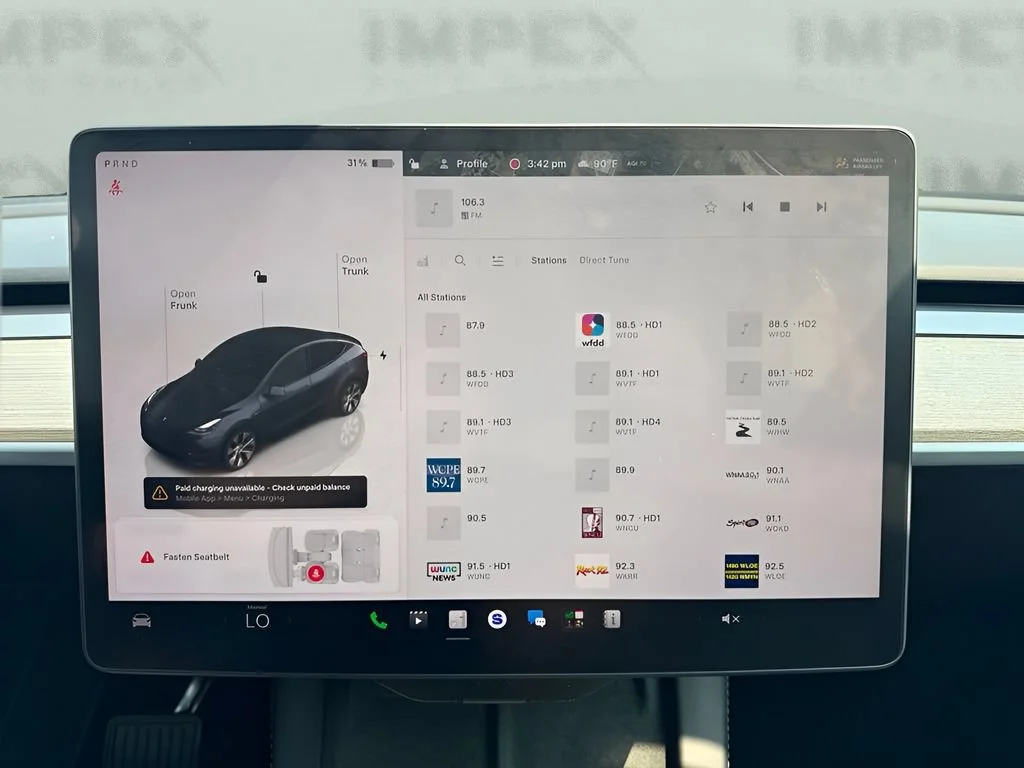 Used 2024  Tesla Long Range image 22