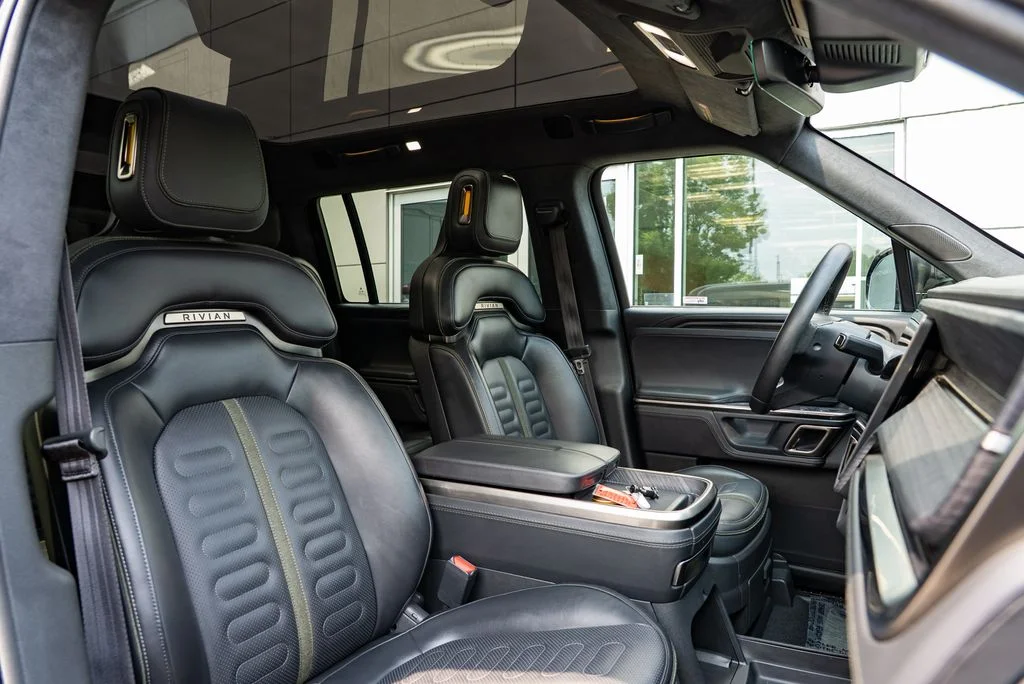 Used 2024 Black Rivian Adventure image 24