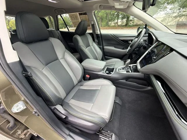 Used 2025 Brown Subaru Onyx Edition image 27
