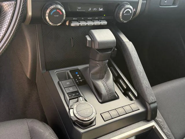Certified Used 2026 ICE CAP Toyota SR5 image 21