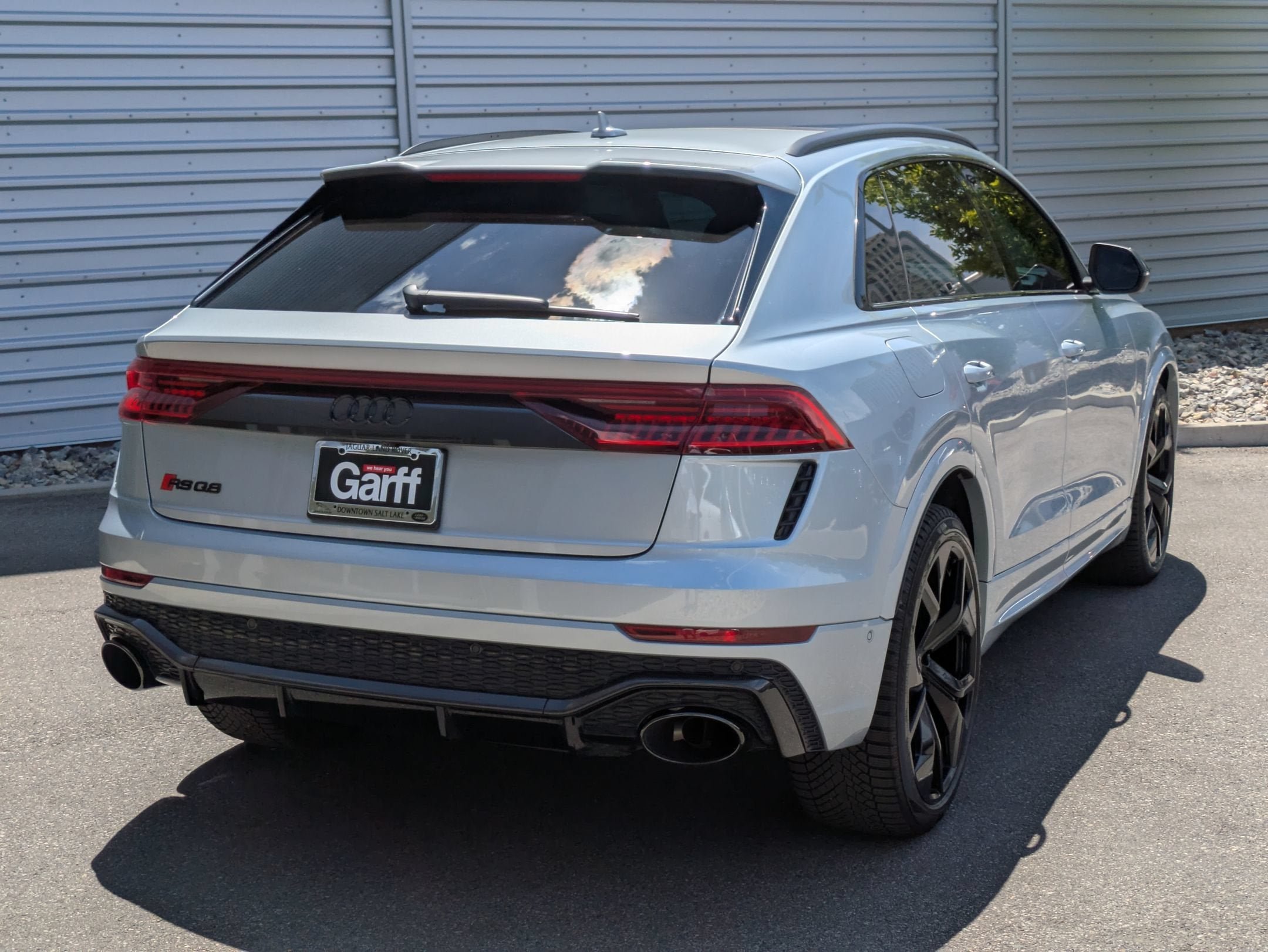 Used 2024 Satellite Silver Metallic Audi 4.0 TFSI quattro image 5