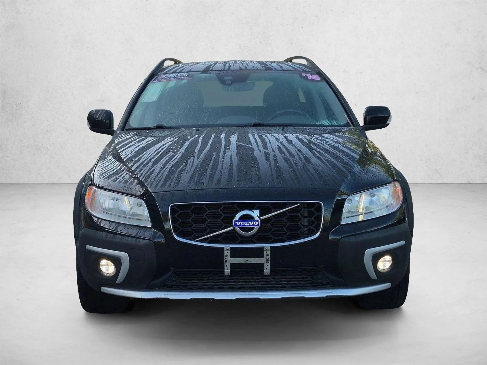 Used 2016 Black Stone Volvo T5 Premier image 2