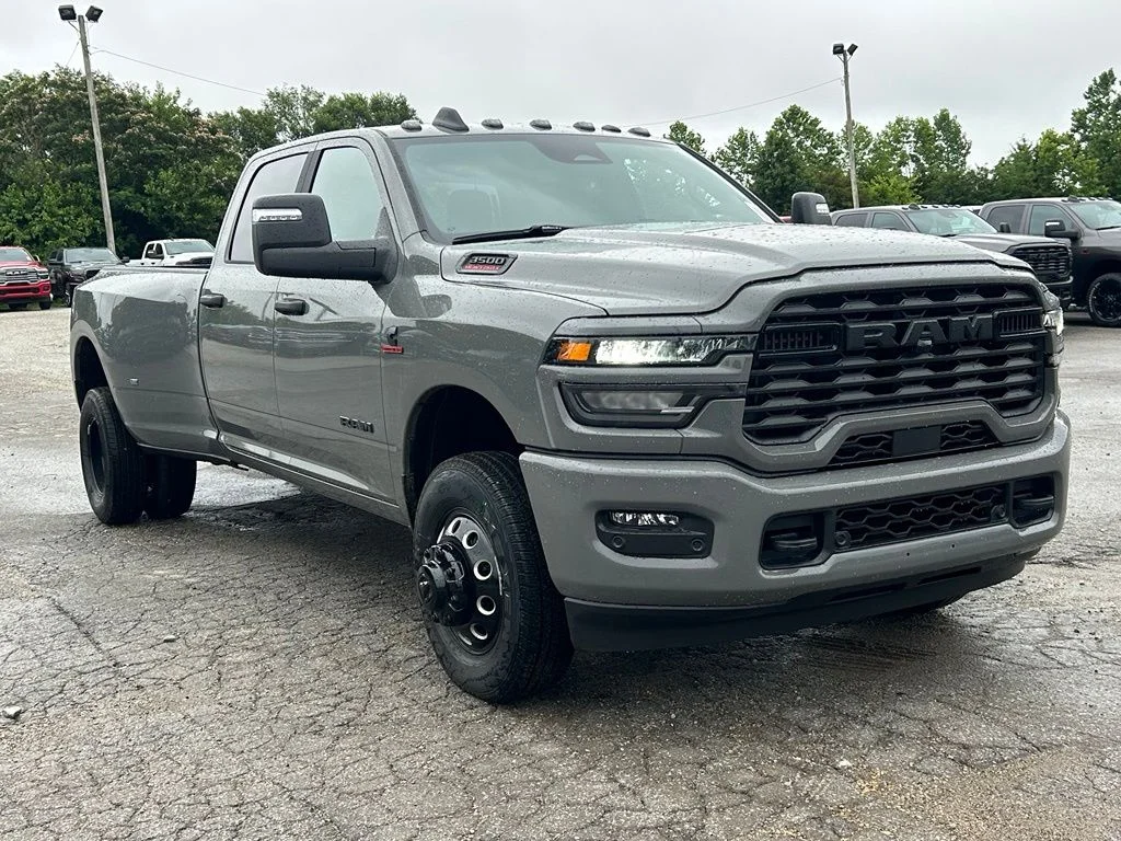 New 2026 Ceramic Gray Clear-Coat Exterior Paint RAM Big Horn image 4