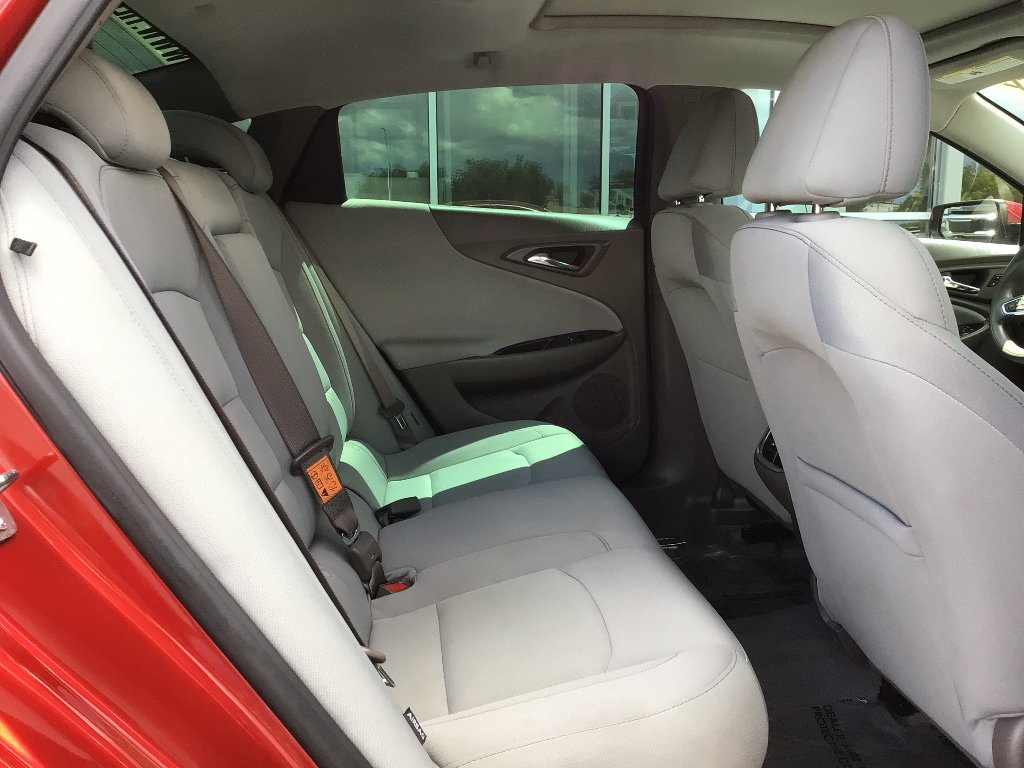 Used 2024 Radiant Red Tintcoat Chevrolet 1LT image 7