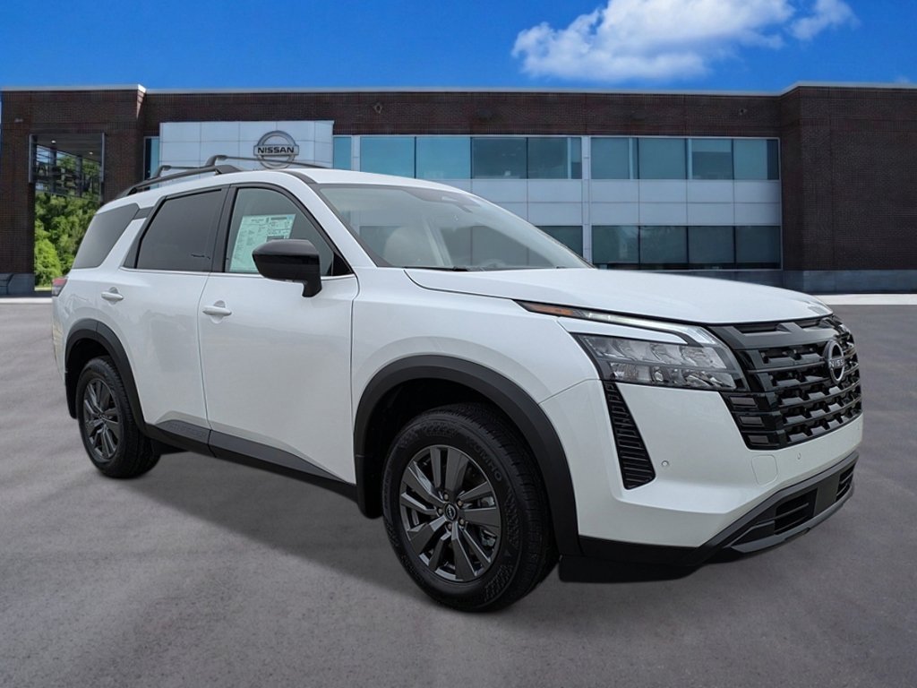 New 2026 Everest White Pearl Tricoat Nissan SV image 7