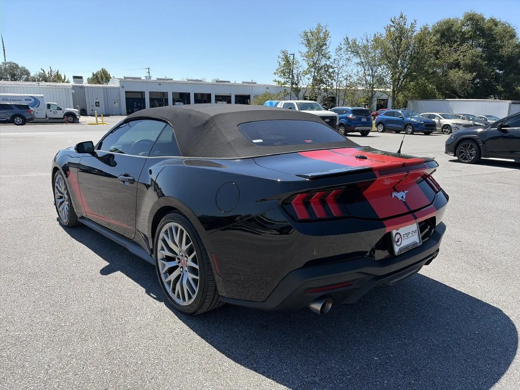 Used 2025 Black Ford EcoBoost Premium image 5