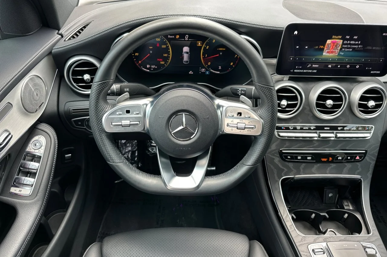 Used 2023 Polar White Mercedes-Benz GLC 300 image 13
