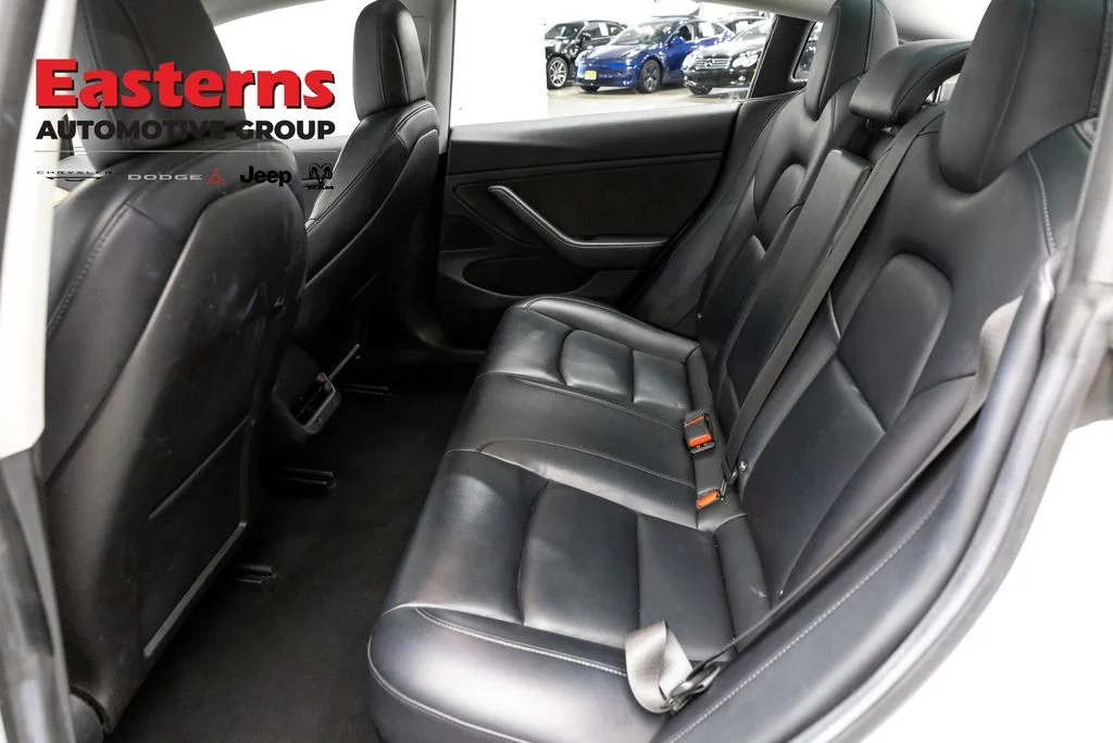 Used 2018 White Tesla Long Range image 15