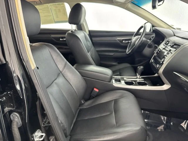 Used 2013 Black Nissan 2.5 SL image 24