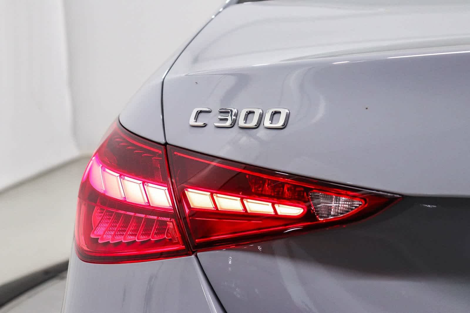 New 2026 MANUFAKTUR Alpine Grey Mercedes-Benz C 300 image 11
