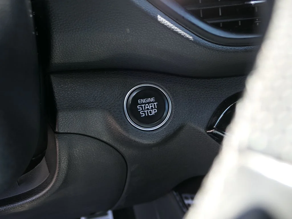 Used 2023 Snow White Pearl Kia GT-Line image 15