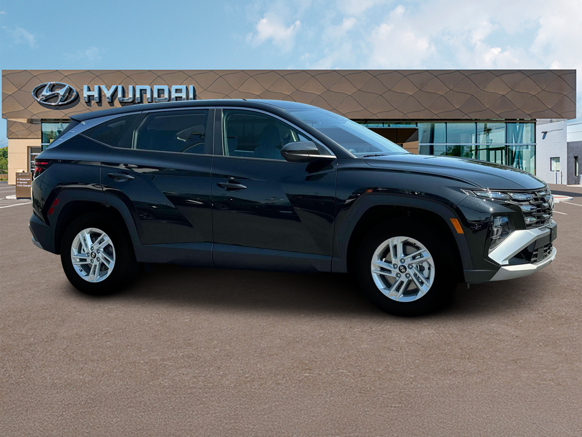 2025 Hyundai Tucson SE - Photo 10