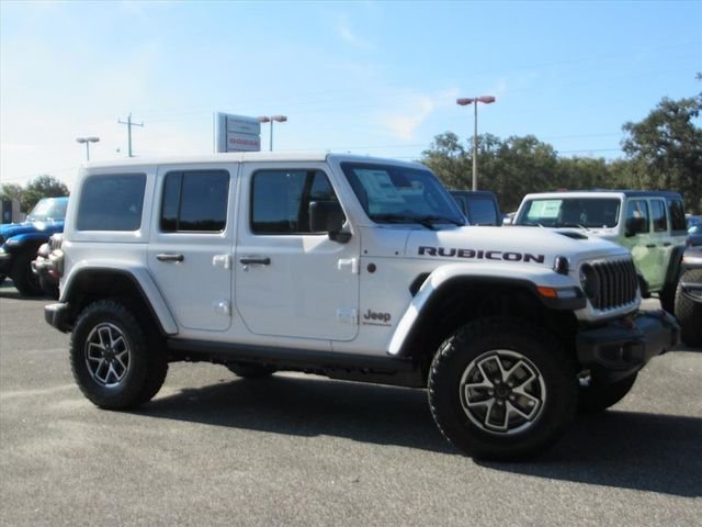 New 2026 Bright White Clear-Coat Exterior Paint Jeep Rubicon image 2