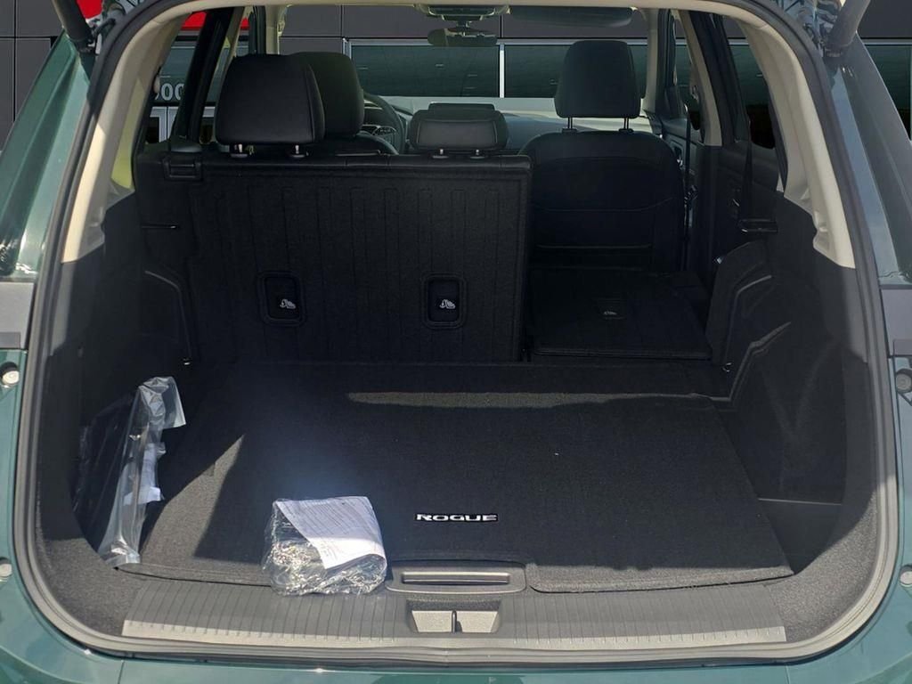 New 2026 Obsidian Green Pearl Nissan Dark Armor™ image 10