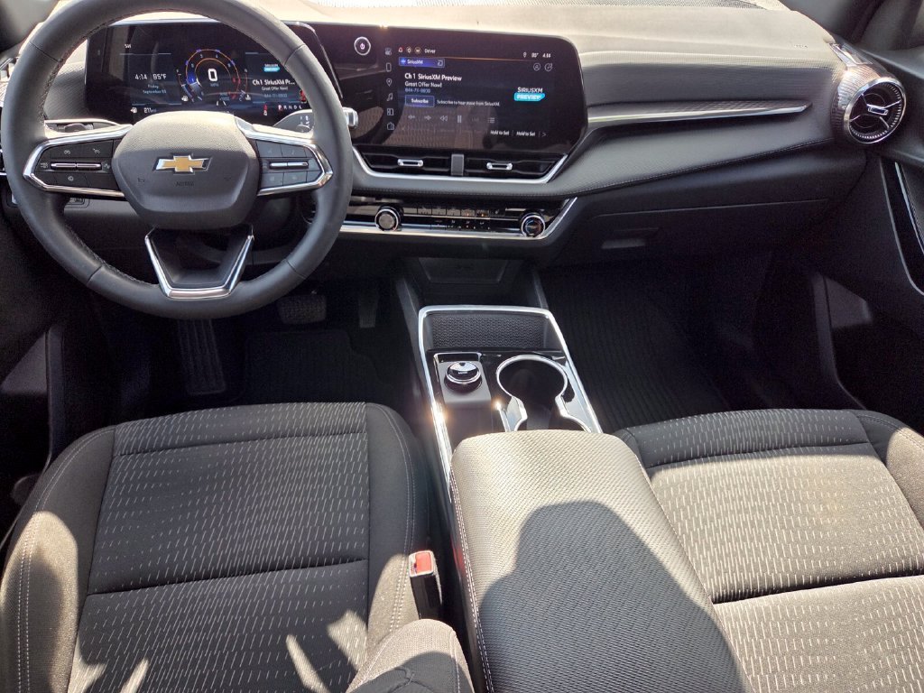 2026 Chevrolet Equinox LT - Photo 10