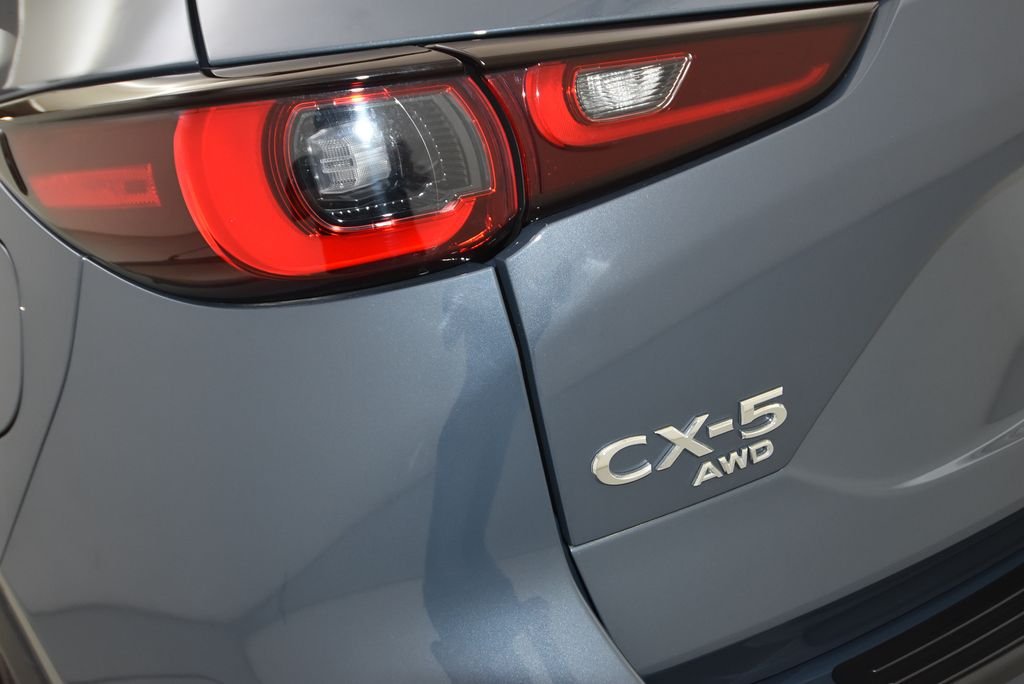 Certified Used 2024 Gray Metallic Mazda 2.5 S Carbon Edition image 38
