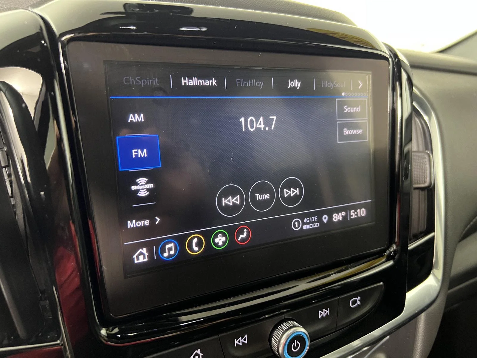 Used 2023 Radiant Red Tintcoat Chevrolet LT Cloth image 37