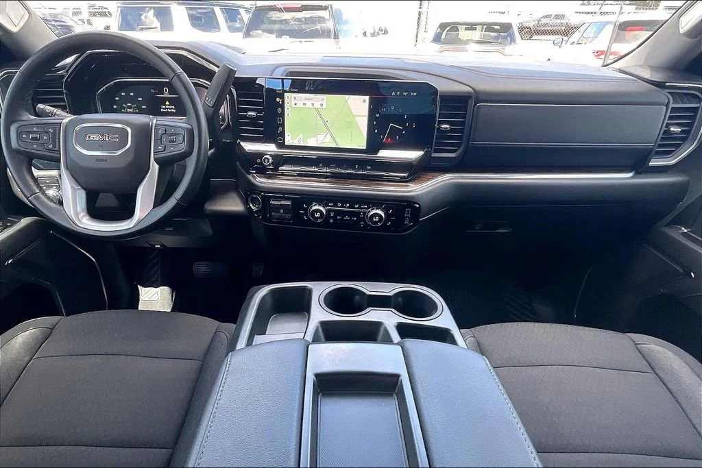 Used 2024 Summit White GMC SLE image 7