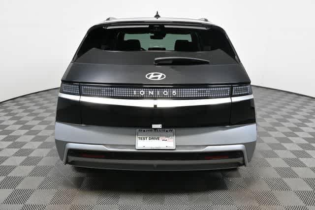 New 2026 BLACK HYUNDAI LIMI image 8