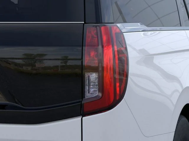 New 2026 Oxford White Ford Active image 21