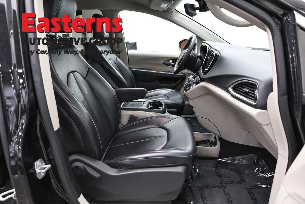 Certified Used 2023 Black Chrysler Touring L image 26