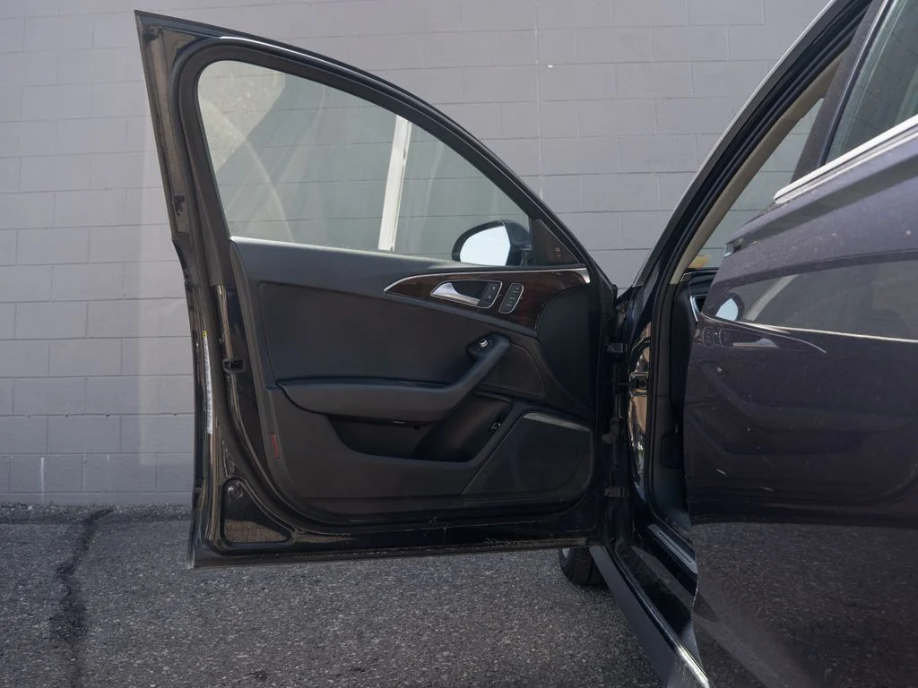 Used 2018 Blue Audi 2.0T Premium image 15