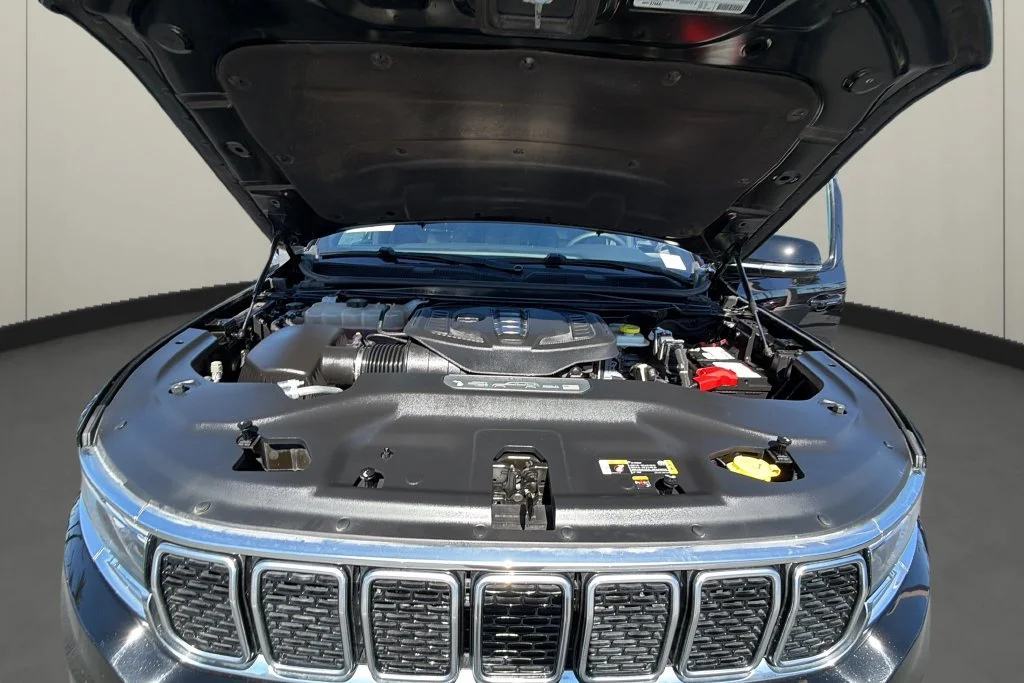 Used 2024 Black Jeep Series II image 10