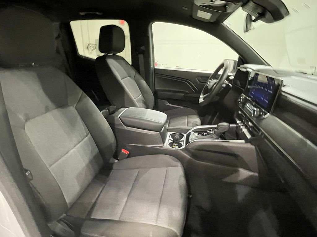 Used 2023 White Chevrolet Trail Boss image 26