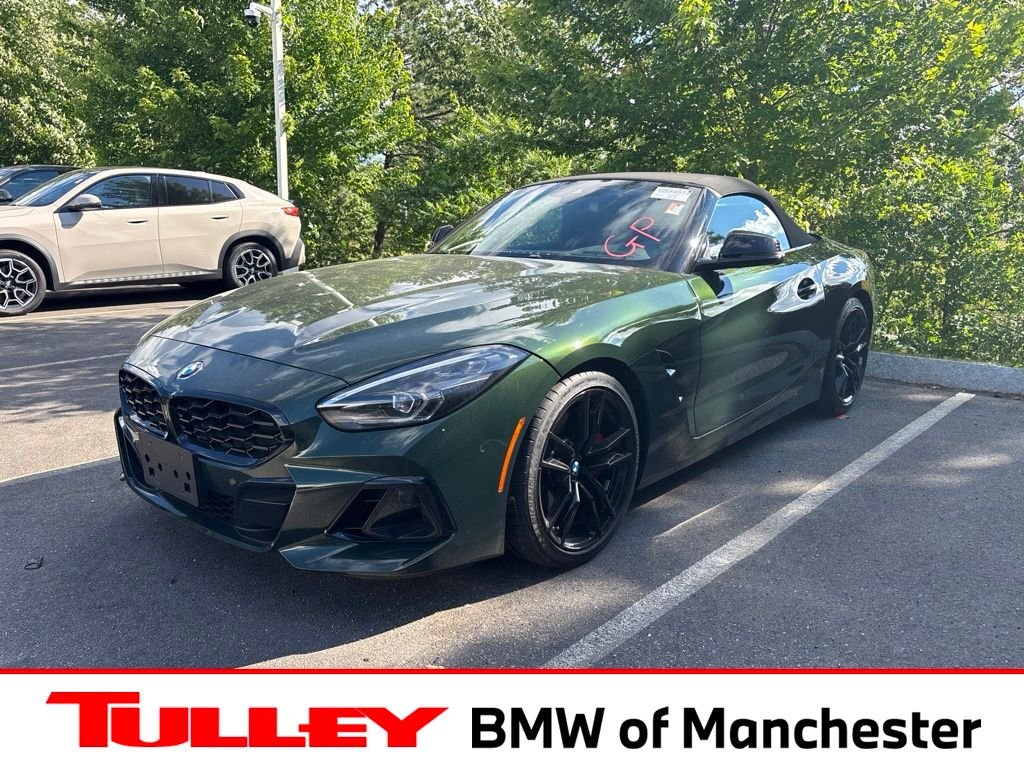 Used 2026 San Remo Green Metallic BMW sDrive M40i image 1