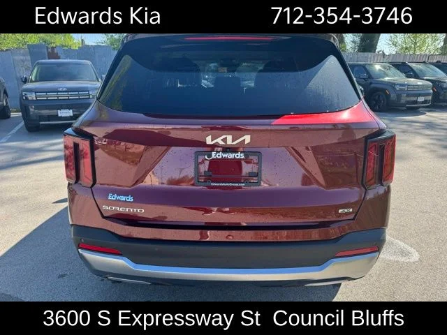 2025 Kia Sorento S - Photo 10