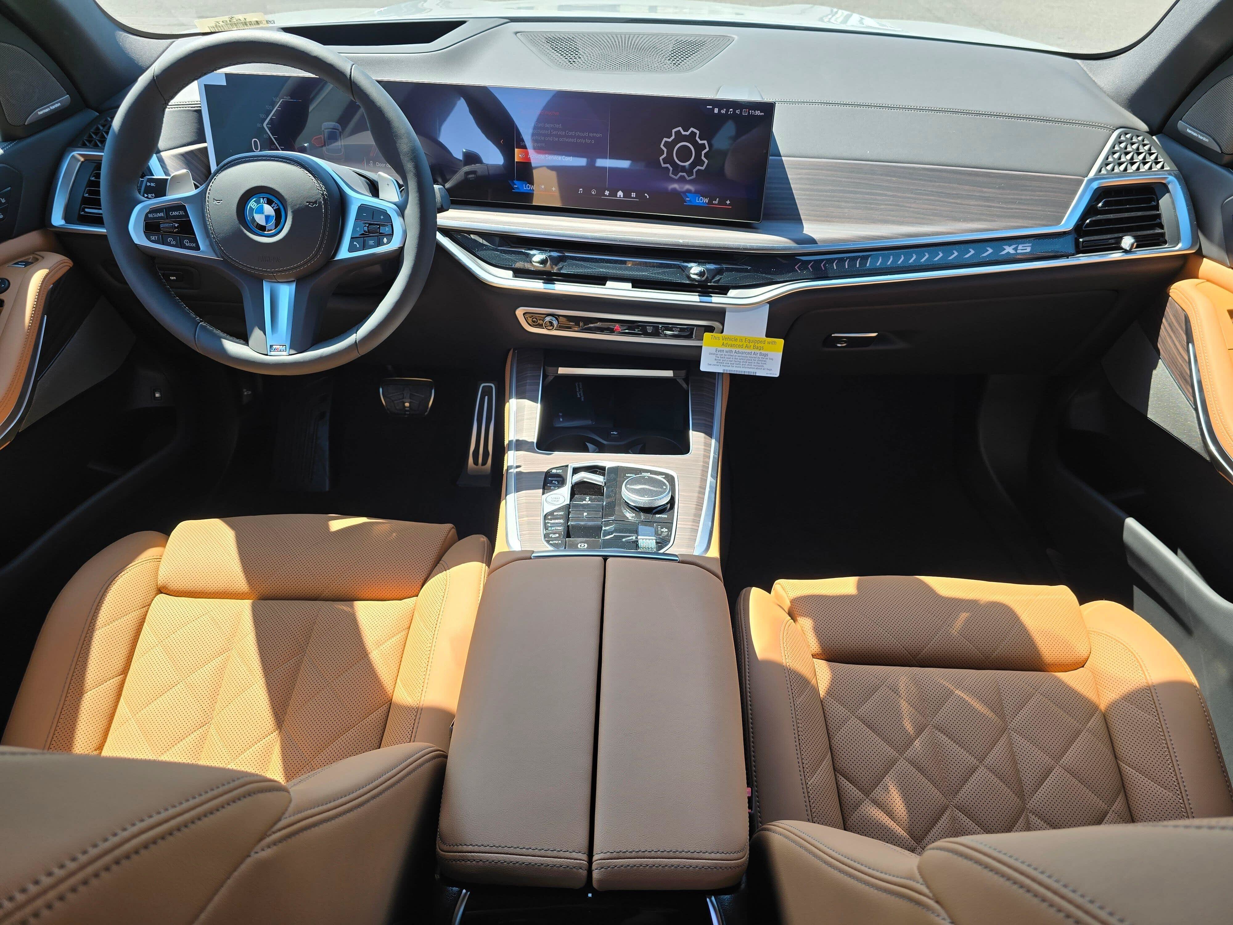 New 2026 Brooklyn Grey Metallic BMW xDrive50e image 9