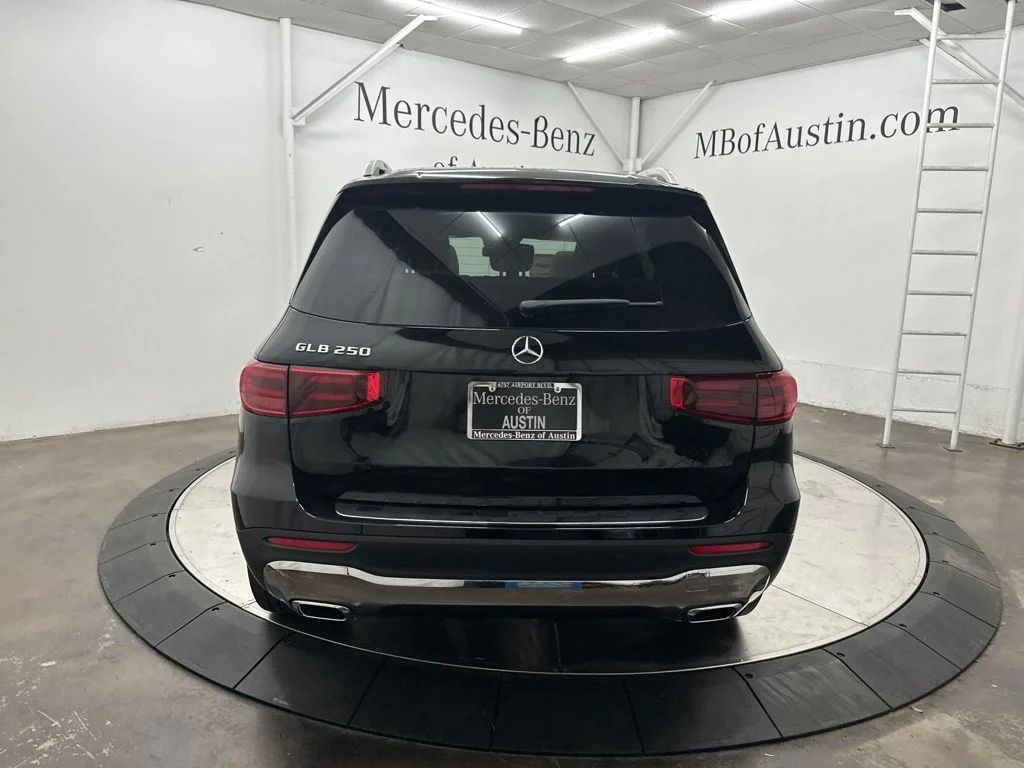 New 2026 Black Mercedes-Benz GLB 250 image 6