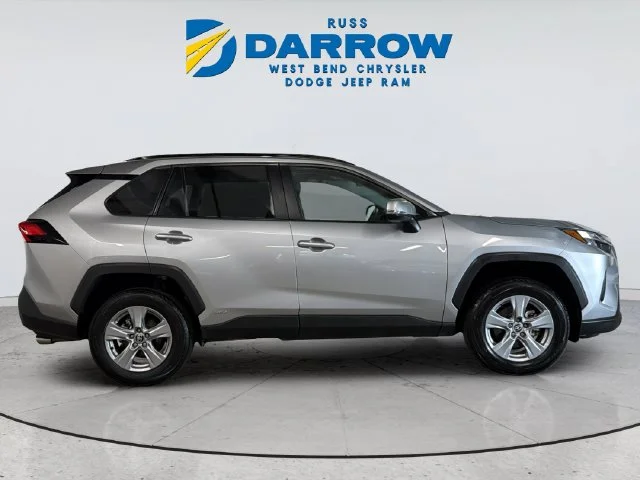 Certified Used 2025 Silver Toyota XLE image 6