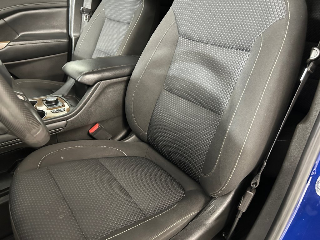 Used 2023 Blue GMC SLE image 8