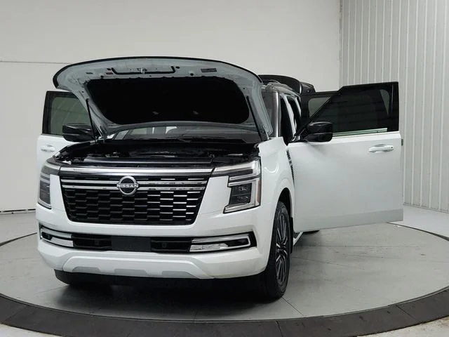Used 2025 White Nissan Platinum Reserve image 11
