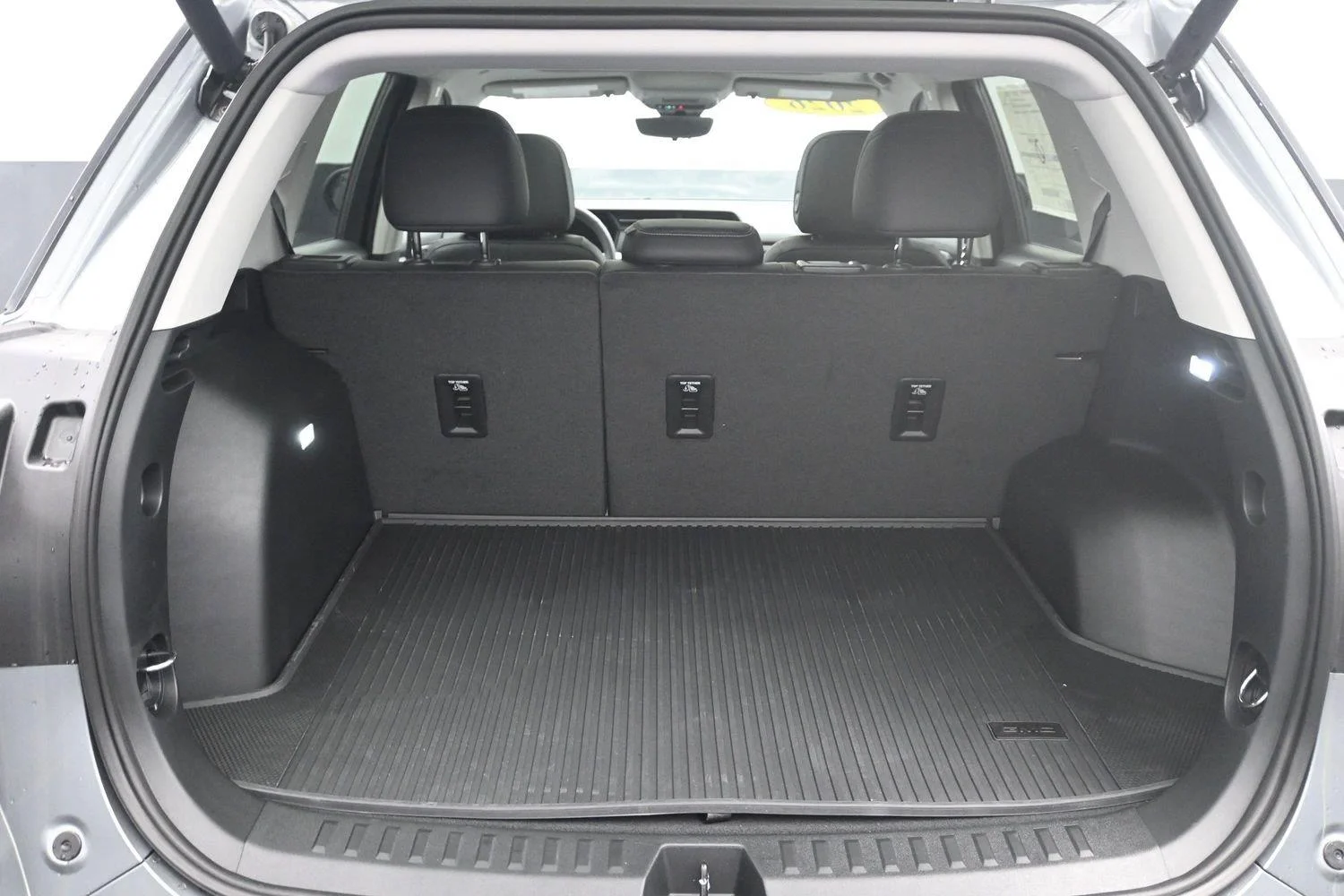 2026 GMC Terrain Denali - Photo 16