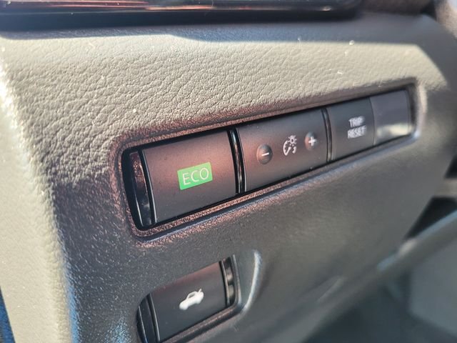 Used 2025 Blue Nissan SR image 19