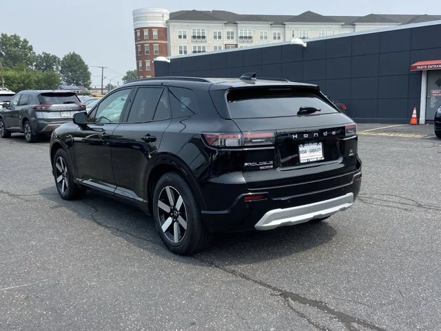 Used 2024 Black Honda Touring image 6