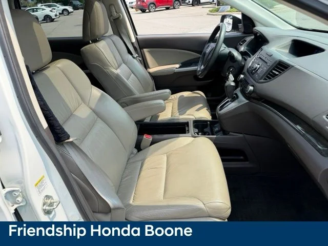 Used 2014 White Honda EX-L image 45