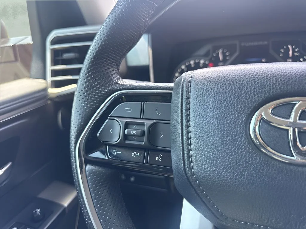 Used 2024  Toyota SR5 image 15